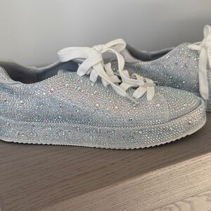 Sparkling White shoes
